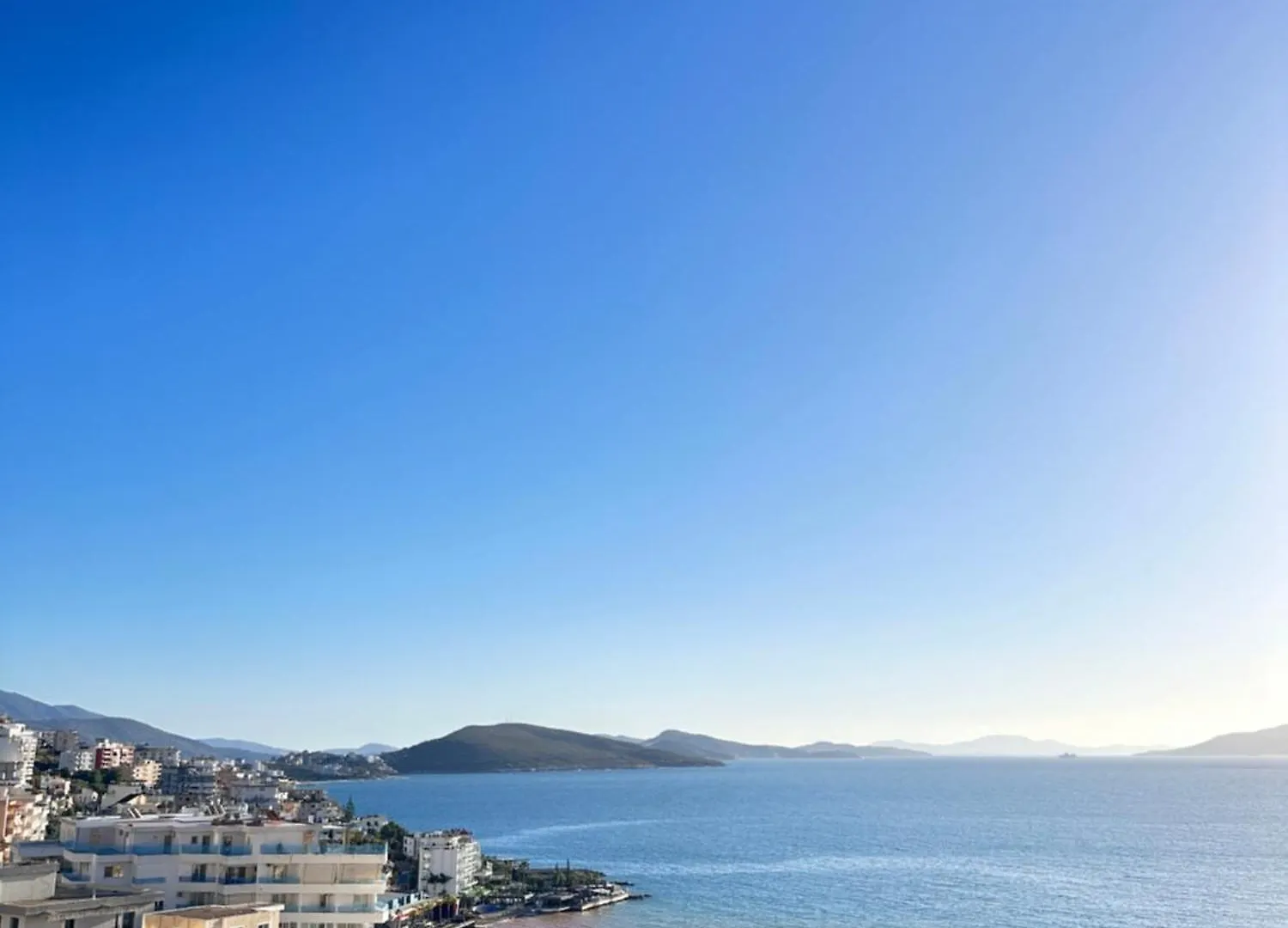 Rose Sea View Apartment Sarande 0*,